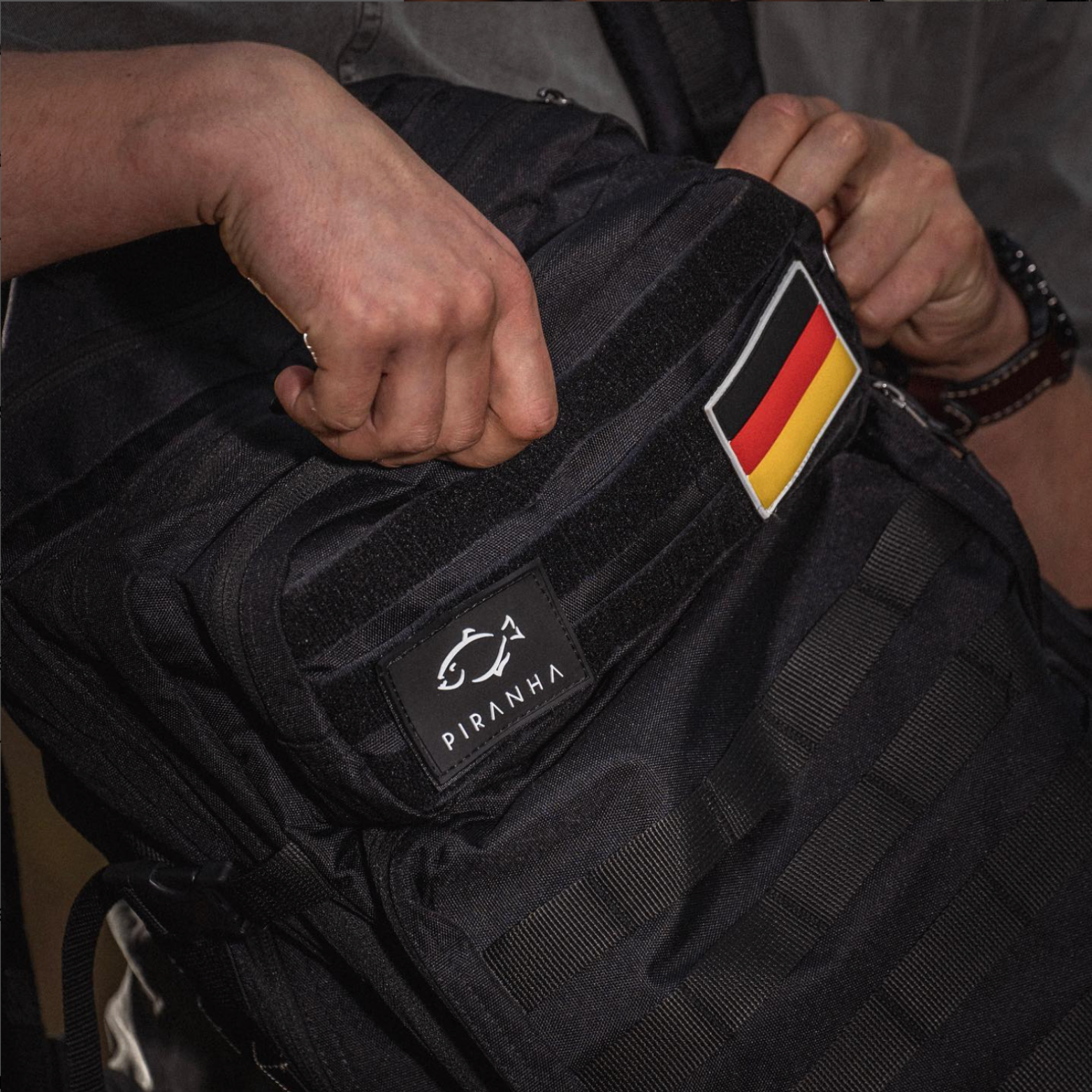 Large hiking backpack with 45L capacity